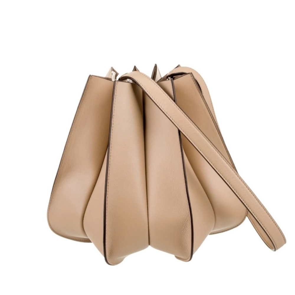 Ulla Johnson Beige Leather Lotus Flower Large Shoulder Bag - Picture 3 of 11